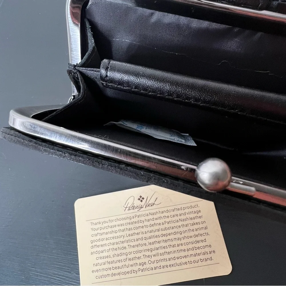 NWT Patricia Nash Heritage Collection Iberia Wallet in Black Leather